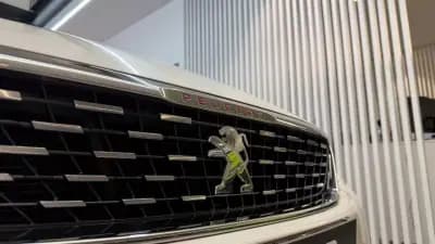 Vendo Peugeot 308 SW 2017 - 13990 EUR, 170902 km - AUTO.MOTO.pt