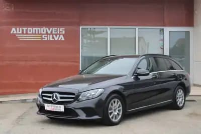 Vendo Mercedes-Benz C 200 2020 - 22990 EUR, 173000 km - AUTO.MOTO.pt