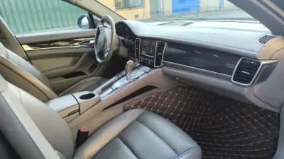 Vendo Porsche Panamera 2011 - 29900 EUR, 190000 km - AUTO.MOTO.pt