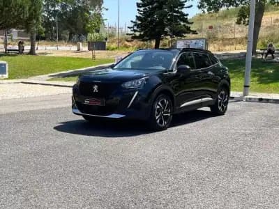 Vendo Peugeot e-2008 2022 - 21990 EUR, 30000 km - AUTO.MOTO.pt