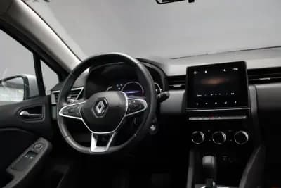 Vendo Renault Clio 2022 - 19800 EUR, 84000 km - AUTO.MOTO.pt