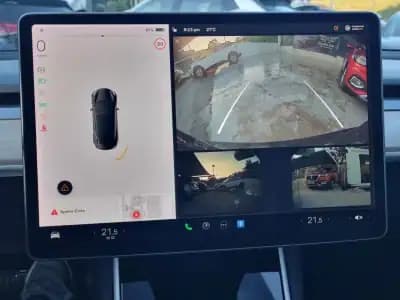 Vendo Tesla Model 3 2019 - 22500 EUR, 56000 km - AUTO.MOTO.pt