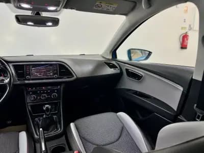 Sell SEAT Leon ST 2016 - 12750 EUR, 209000 km - AUTO.MOTO.pt