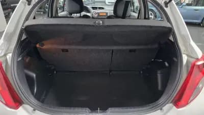 Vendo Toyota Yaris 2012 - 8490 EUR, 154000 km - AUTO.MOTO.pt