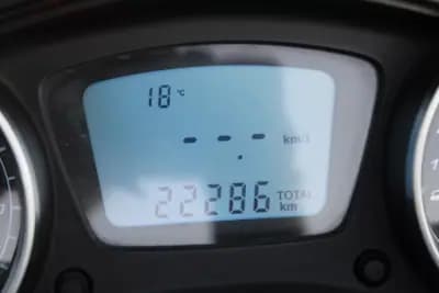 Sell Piaggio MP3 Three Wheeler 250 2017 - 4500 EUR, 22286 km - AUTO.MOTO.pt