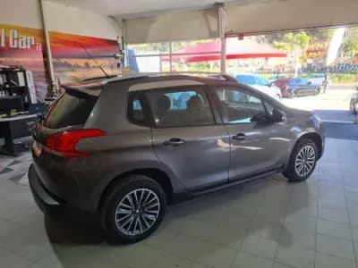 Vendo Peugeot 2008 2015 - 8900 EUR, 153000 km - AUTO.MOTO.pt