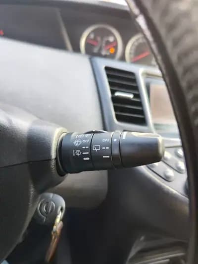 Vendo Nissan Primera 2012 - 4480 EUR, 280500 km - AUTO.MOTO.pt