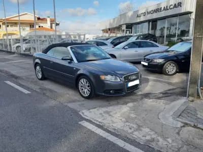 Vendo Audi A4 Cabrio 2014 - 10900 EUR, 193145 km - AUTO.MOTO.pt