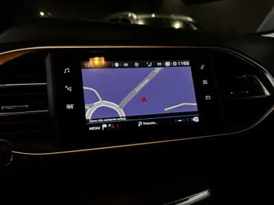 Vendo Peugeot 308 SW 2021 - 13990 EUR, 123500 km - AUTO.MOTO.pt