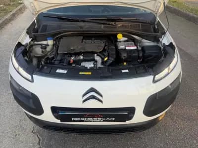 Vendo Citroën C4 Cactus 2015 - 9650 EUR, 151000 km - AUTO.MOTO.pt