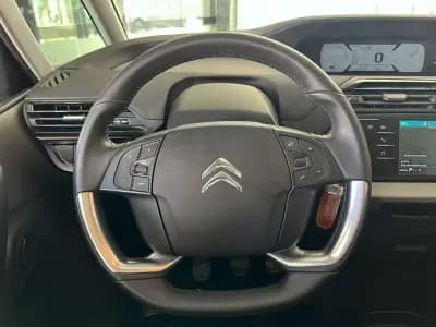 Vendo Citroën C4 Spacetourer 2019 - 15900 EUR, 125682 km - AUTO.MOTO.pt