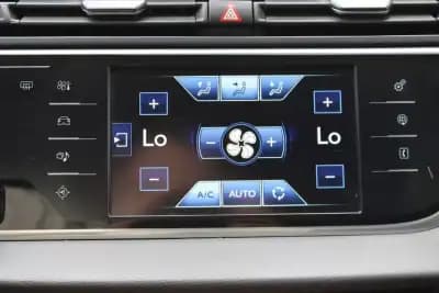 Vendo Citroën C4 Picasso 2015 - 9900 EUR, 128865 km - AUTO.MOTO.pt