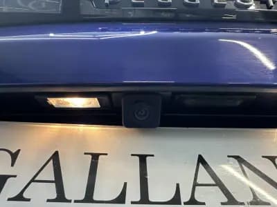 Vendo Peugeot 3008 2020 - 20100 EUR, 142000 km - AUTO.MOTO.pt