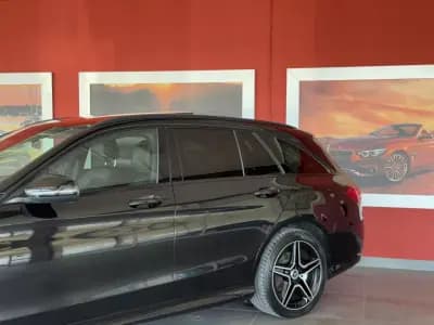 Vendo Mercedes-Benz C 300 2019 - 34990 EUR, 79215 km - AUTO.MOTO.pt