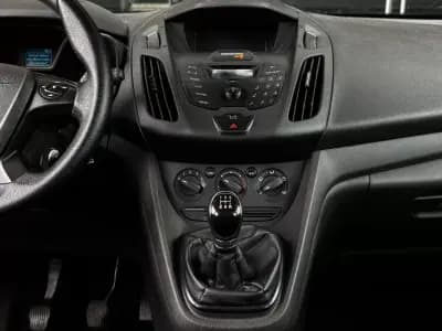 Vendo Ford Tourneo Connect 2015 - 12990 EUR, 204400 km - AUTO.MOTO.pt