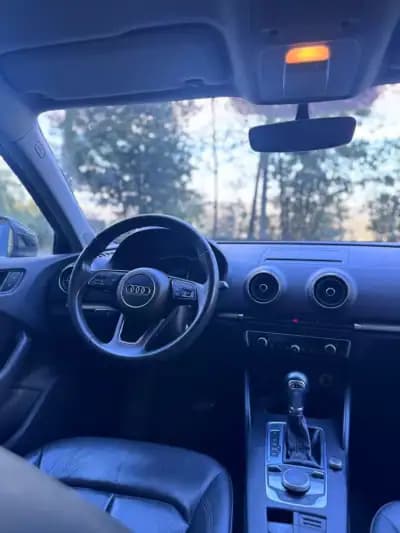 Sell Audi A3 2018 - 19500 EUR, 114450 km - AUTO.MOTO.pt