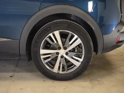 Vendo Peugeot 3008 2022 - 21990 EUR, 34669 km - AUTO.MOTO.pt