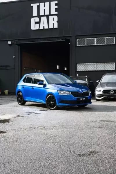 Sell Skoda Fabia 2021 - 10999 EUR, 120000 km - AUTO.MOTO.pt