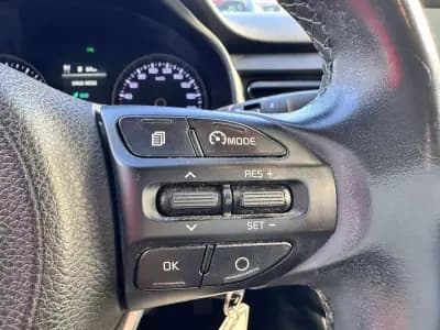 Vendo Kia Stonic 2023 - 15500 EUR, 91000 km - AUTO.MOTO.pt