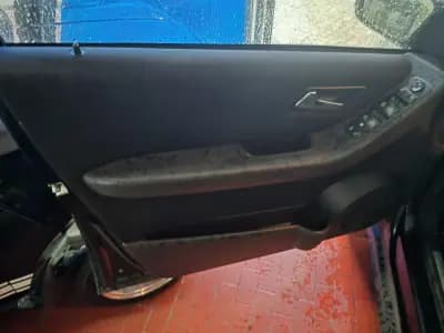 Vendo Mercedes-Benz A 180 2005 - 4999 EUR, 240253 km - AUTO.MOTO.pt