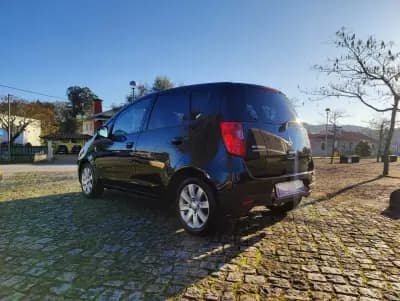 Vendo Mitsubishi Colt 2013 - 6750 EUR, 86529 km - AUTO.MOTO.pt