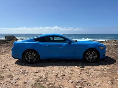 Vendo Ford Mustang 2015 - 34400 EUR, 96000 km - AUTO.MOTO.pt