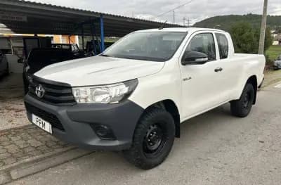 Sell Toyota Hilux 2018 - 29999 EUR, 257000 km - AUTO.MOTO.pt