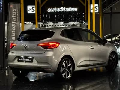 Sell Renault Clio 2023 - 14990 EUR, 109400 km - AUTO.MOTO.pt