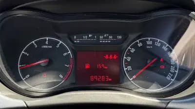 Sell Opel Corsa 2018 - 8900 EUR, 93000 km - AUTO.MOTO.pt