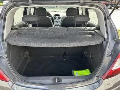 Sell Opel Corsa 2013 - 7990 EUR, 99853 km - AUTO.MOTO.pt