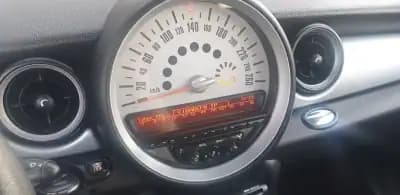 Vendo MINI One 2012 - 8990 EUR, 219000 km - AUTO.MOTO.pt