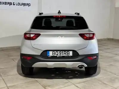 Vendo Kia Stonic 2025 - 21250 EUR, 54 km - AUTO.MOTO.pt