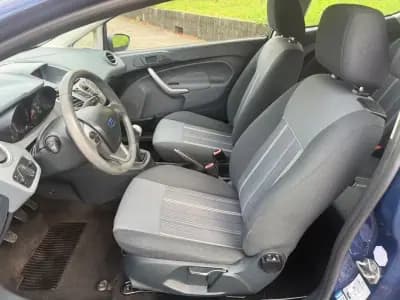 Vendo Ford Fiesta 2009 - 5990 EUR, 171000 km - AUTO.MOTO.pt