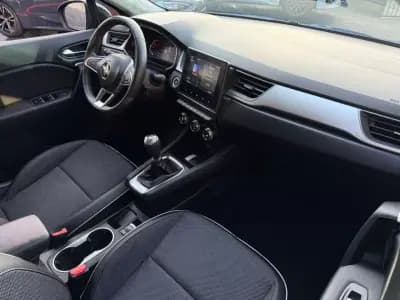 Vendo Renault Captur 2022 - 17300 EUR, 89000 km - AUTO.MOTO.pt