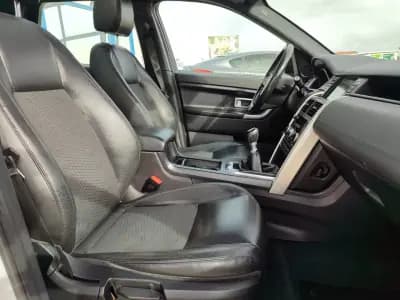 Vendo Land Rover Discovery Sport 2015 - 17490 EUR, 146000 km - AUTO.MOTO.pt