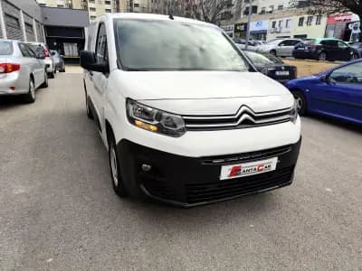 Vendo Citroën Berlingo 2019 - 13480 EUR, 182000 km - AUTO.MOTO.pt