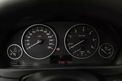 Vendo BMW 318 2015 - 20490 EUR, 163241 km - AUTO.MOTO.pt