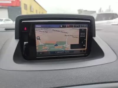 Vendo Renault Mégane Sport Tourer 2015 - 11750 EUR, 143765 km - AUTO.MOTO.pt