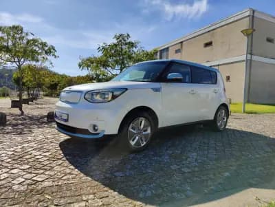 Sell Kia Soul 2018 - 11990 EUR, 156000 km - AUTO.MOTO.pt