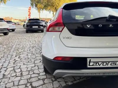 Sell Volvo V40 Cross Country 2014 - 13500 EUR, 149000 km - AUTO.MOTO.pt