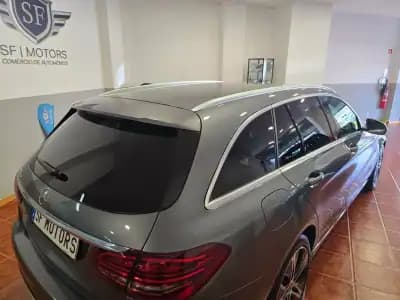 Vendo Mercedes-Benz C 300 2020 - 30980 EUR, 98799 km - AUTO.MOTO.pt