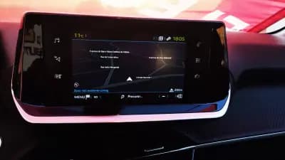 Sell Peugeot e-208 2021 - 17500 EUR, 49000 km - AUTO.MOTO.pt