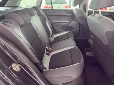 Vendo Skoda Fabia Break 2016 - 8490 EUR, 184591 km - AUTO.MOTO.pt