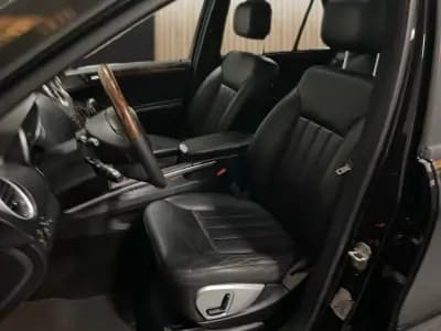 Vendo Mercedes-Benz ML 320 2006 - 15950 EUR, 278122 km - AUTO.MOTO.pt