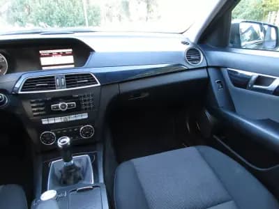 Vendo Mercedes-Benz C 180 2012 - 13490 EUR, 240000 km - AUTO.MOTO.pt