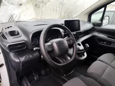 Vendo Citroën Berlingo 2019 - 13480 EUR, 182000 km - AUTO.MOTO.pt