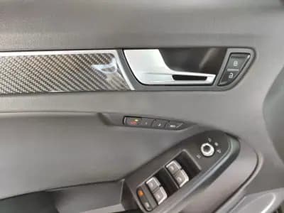 Vendo Audi RS4 Avant 2013 - 45900 EUR, 113000 km - AUTO.MOTO.pt