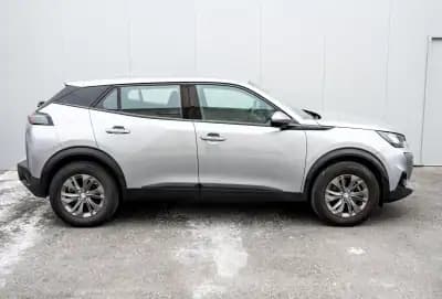 Sell Peugeot e-2008 2021 - 19990 EUR, 16718 km - AUTO.MOTO.pt