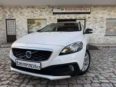 Sell Volvo V40 Cross Country 2014 - 13500 EUR, 149000 km - AUTO.MOTO.pt