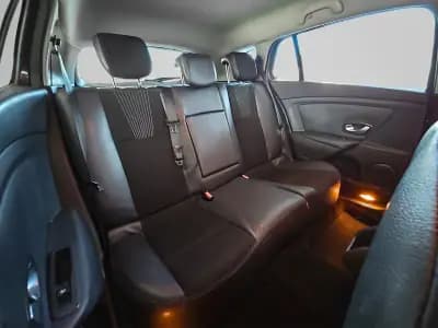 Vendo Renault Mégane Sport Tourer 2009 - 10450 EUR, 160000 km - AUTO.MOTO.pt